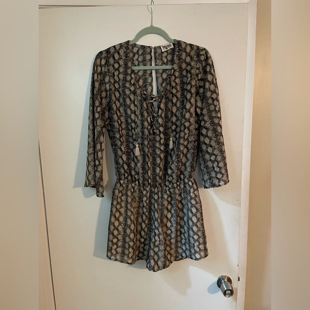 printed show me your mumu romper, worn 2-3 times. like new